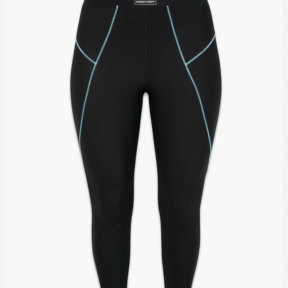 RUNNING HOT 7/8 HIGH-WAIST BACK POCKET LEGGING